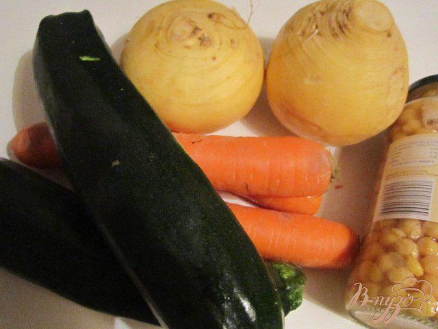 Фото приготовление рецепта: Овощное рагу с крупой кус- кус по-восточному шаг №1