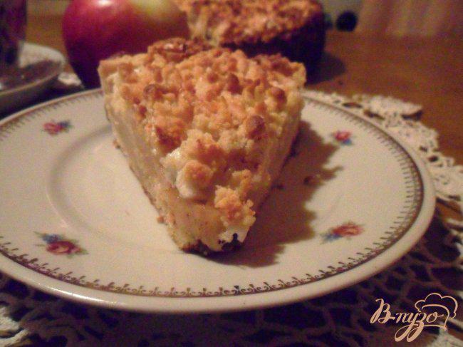 Фото приготовление рецепта: Яблочный пирог «Нега» шаг №7