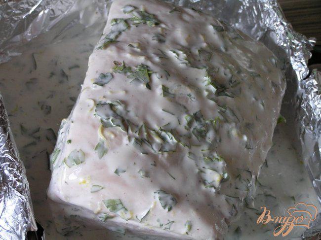 Фото приготовление рецепта: Запеченная свинина в ароматном маринаде + бонус: соус! шаг №3
