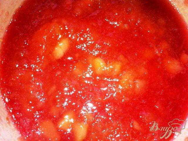 Фото приготовление рецепта: Яблочное пирожное с карамелизированными овсяными хлопьями шаг №9