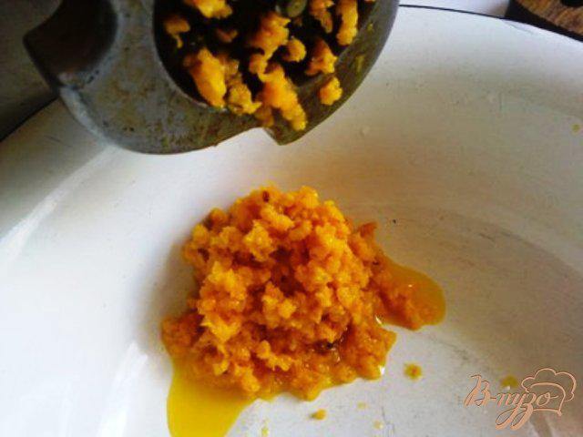 Фото приготовление рецепта: Овощная запеканка с сыром шаг №4