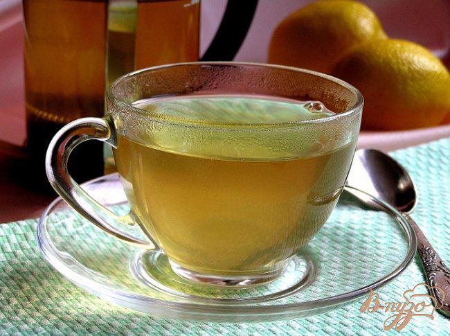 Фото приготовление рецепта: Зеленый чай с водкой шаг №4