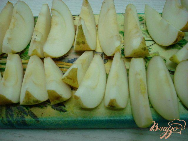 Фото приготовление рецепта: Печень с яблоками шаг №2