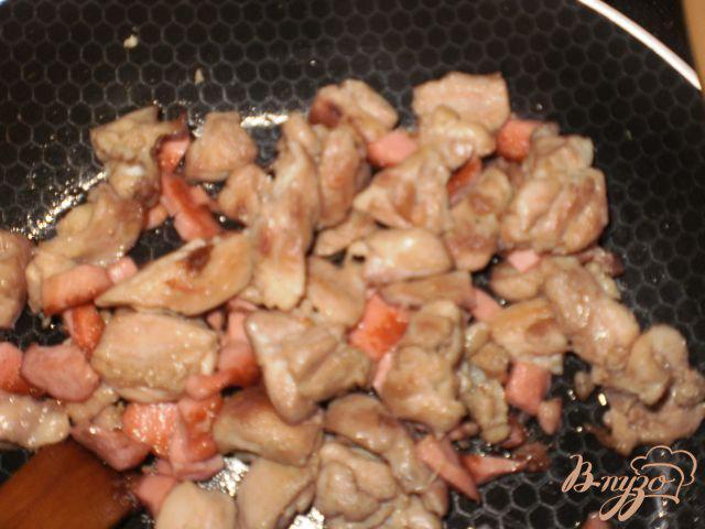 Фото приготовление рецепта: Картофель с мясом в горшочках шаг №1