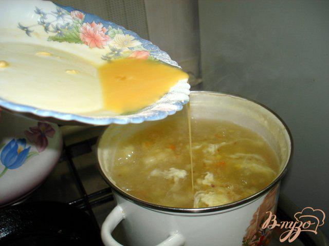 Фото приготовление рецепта: Крестьянский суп *Затируха* шаг №7