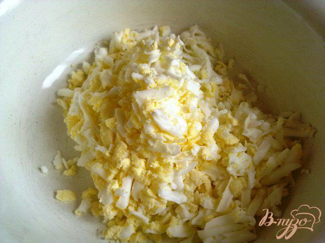 Фото приготовление рецепта: Яичный паштет шаг №6