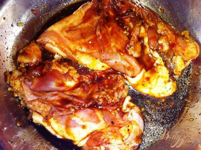Фото приготовление рецепта: Курица в двойном  маринаде шаг №5