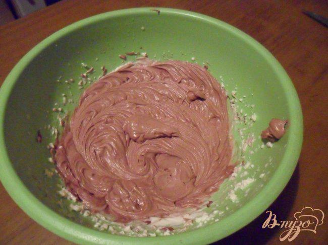 Фото приготовление рецепта: Шоколадный чизкейк с коньяком шаг №6