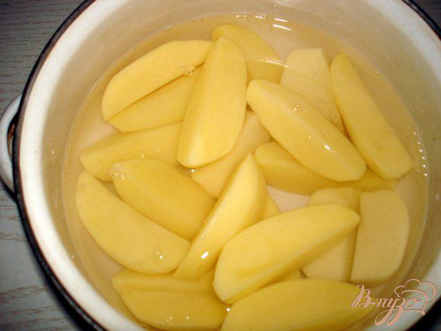 Фото приготовление рецепта: Картофельные тонкие блинчики шаг №1