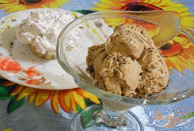 Фото приготовление рецепта: Трюфель с шоколадным мороженым шаг №18