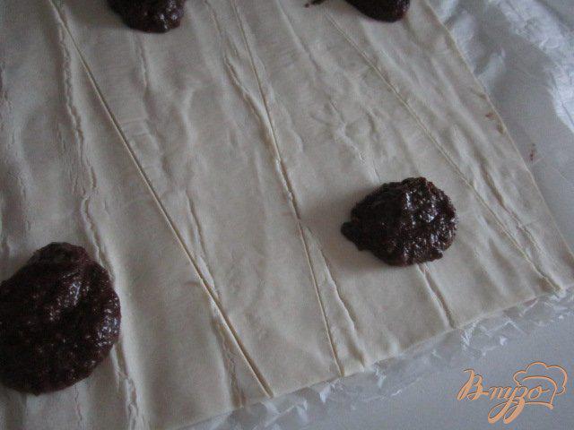 Фото приготовление рецепта: Круассаны с шоколадным франжипаном шаг №3