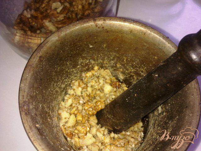 Фото приготовление рецепта: Штрудель с изюмом и орехами. шаг №2