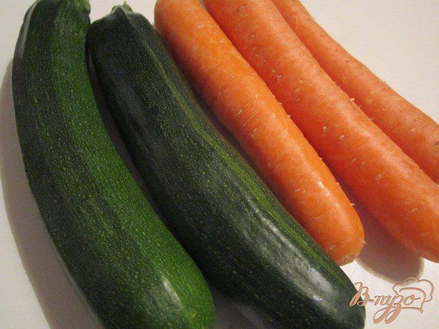 Фото приготовление рецепта: Филе скумбрии с овощной пастой на пару шаг №1