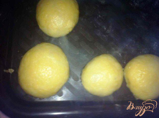 Фото приготовление рецепта: Пончики с мармеладом из розы. шаг №5