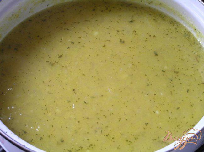 Фото приготовление рецепта: Пряный луковый суп по-персидски шаг №8