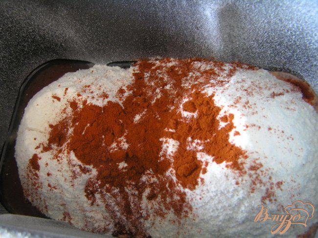 Фото приготовление рецепта: Томатный хлеб с паприкой шаг №2