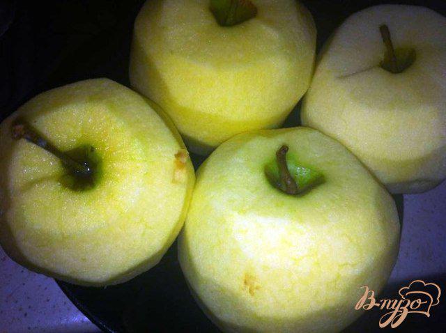 Фото приготовление рецепта: Насыпной яблочный пирог шаг №2