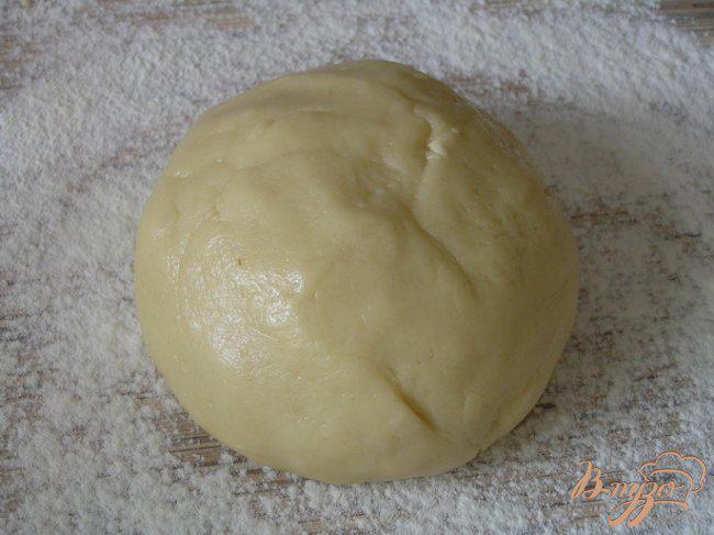 Фото приготовление рецепта: Печенье с мармеладом шаг №3