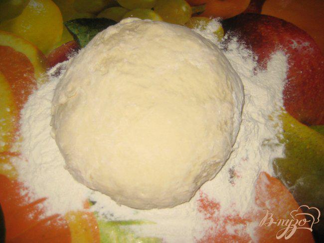 Фото приготовление рецепта: Пирог с капустой шаг №4