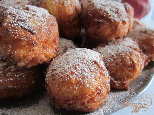 Фото приготовление рецепта: Польские пончики «Фаворки» шаг №9