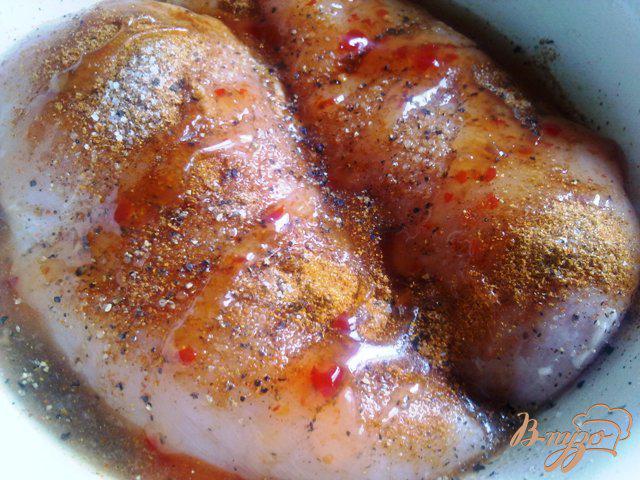 Фото приготовление рецепта: Вяленое куриное филе шаг №4