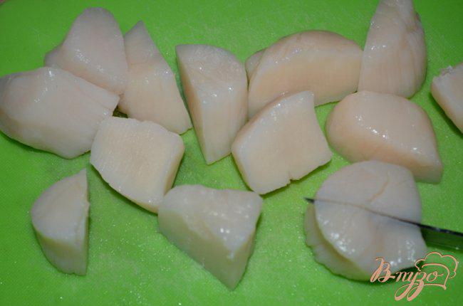 Фото приготовление рецепта: Морские гребешки с зеленой фасолью шаг №2