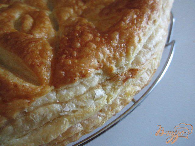 Фото приготовление рецепта: Пирог с франжипаном из лесного ореха шаг №7