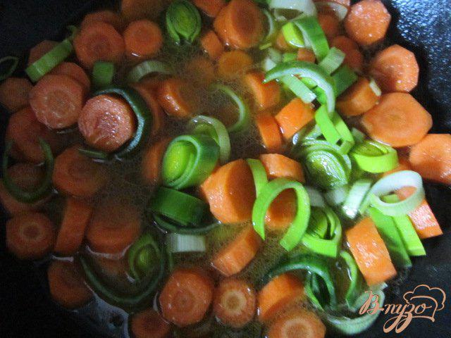Фото приготовление рецепта: Говяжье сердце с морковью в яблочном сидре шаг №6