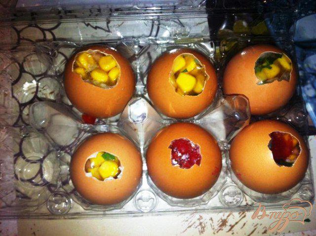 Фото приготовление рецепта: Пасхальные желатиновые яйца шаг №7
