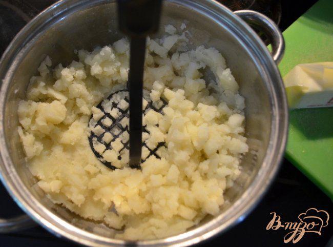 Фото приготовление рецепта: Картофельные сконы шаг №2