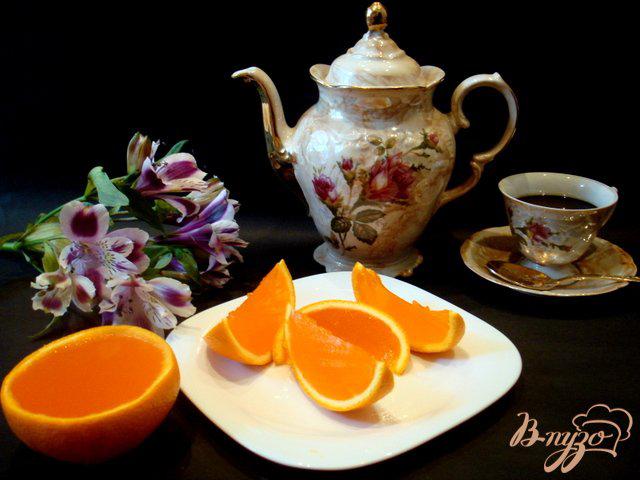 Фото приготовление рецепта: А-ля  апельсины  (желе в апельсиновых долькох.) шаг №5