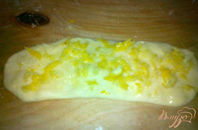 Фото приготовление рецепта: Лимонные булочки шаг №5