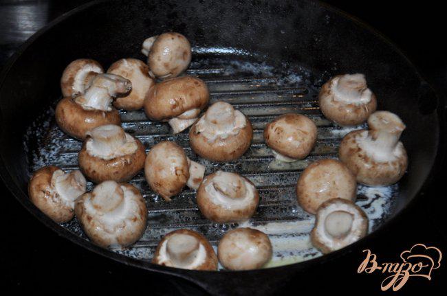 Фото приготовление рецепта: Свиные котлеты на косточке с грибами шаг №1