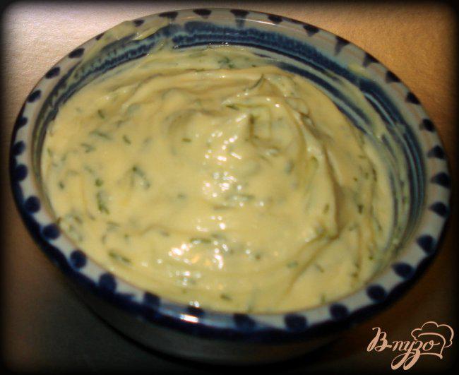 Фото приготовление рецепта: Яйцо-пашот с соусом«алиоли» шаг №6