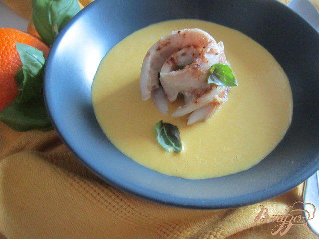 Фото приготовление рецепта: Рыбные улитки со сливочно-апельсиновым соусом шаг №10