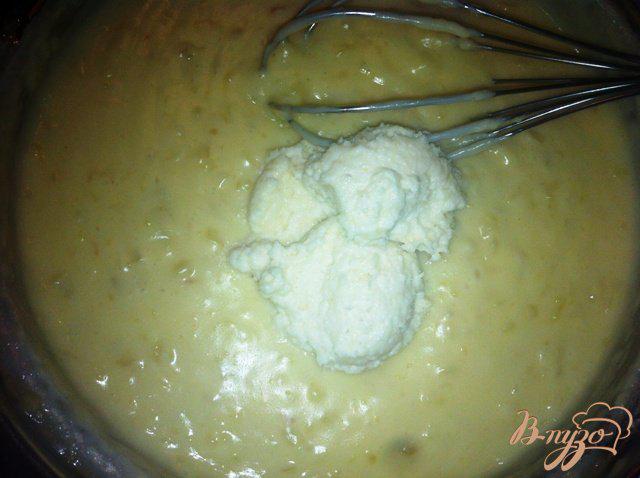 Фото приготовление рецепта: Колбаса белая с соусом из хрена и укропа шаг №6