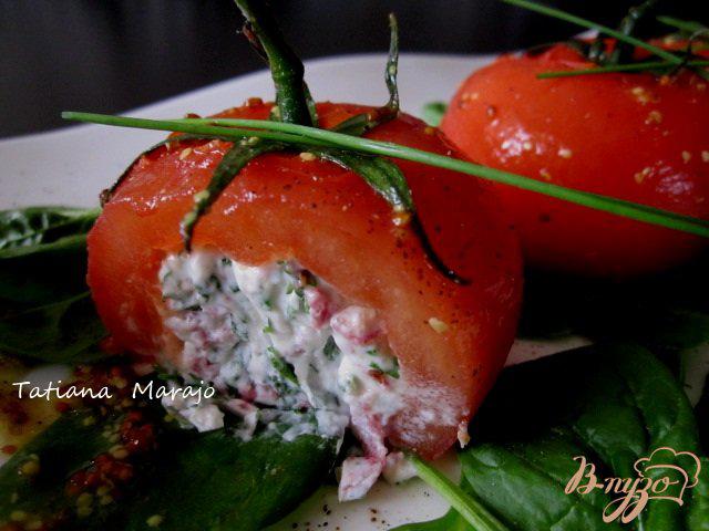 Фото приготовление рецепта: Фаршированные томаты шаг №12