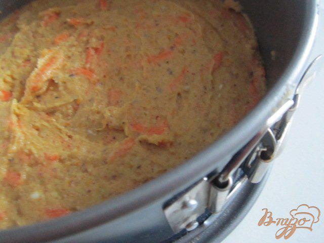 Фото приготовление рецепта: Английский морковный кекс шаг №8