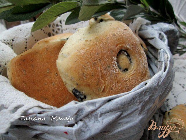 Фото приготовление рецепта: Закусочные булочки с прованскими травами и маслинами шаг №8
