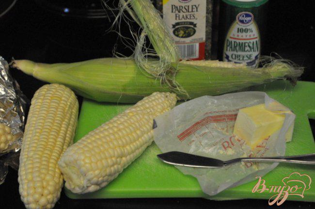 Фото приготовление рецепта: Кукуруза в фольге шаг №1