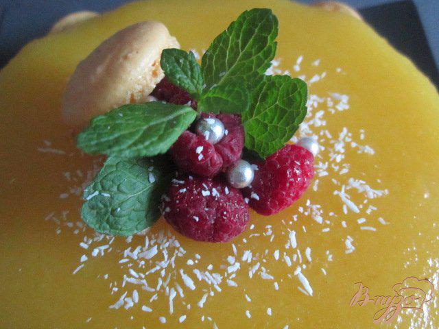Фото приготовление рецепта: Йогуртово-ананасовый тортик шаг №13