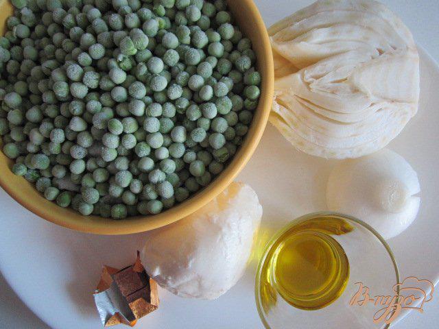 Фото приготовление рецепта: Суп-пюре из зеленого горошка и моцареллы шаг №1