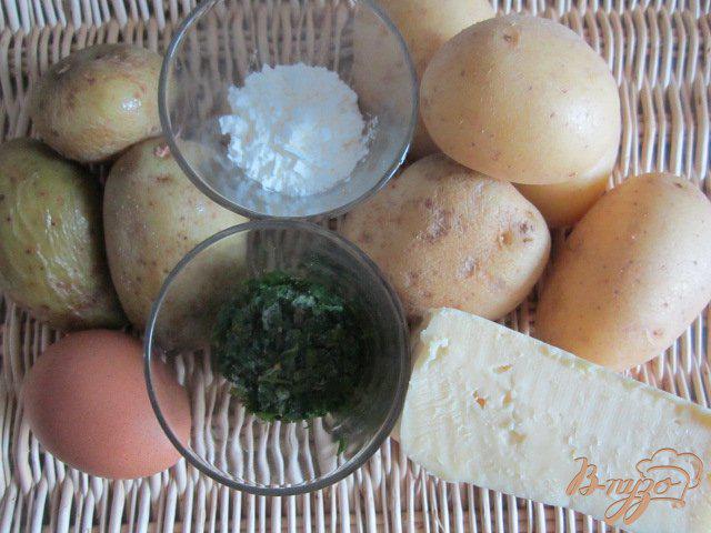 Фото приготовление рецепта: Картофельные гнезда шаг №1