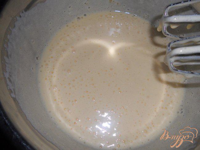 Фото приготовление рецепта: Шоколадный кухэ с вишневым кремом шаг №1