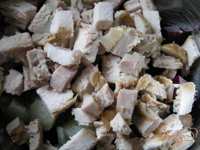 Фото приготовление рецепта: Свекольный фьюжн-салат с запеченной свининой и курагой шаг №2