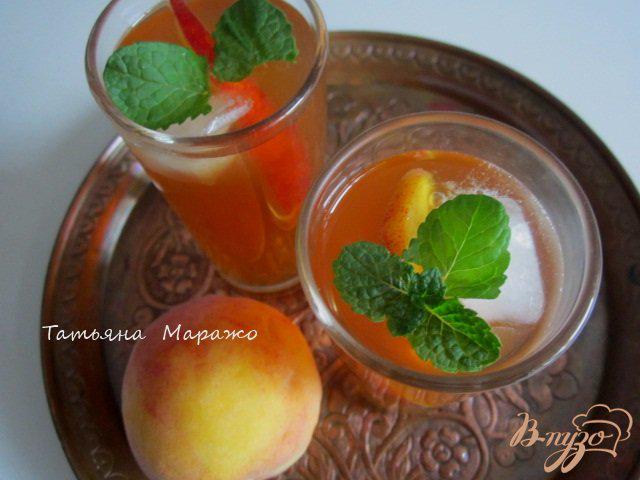 Фото приготовление рецепта: Холодный персиковый чай ( ice tea) шаг №6