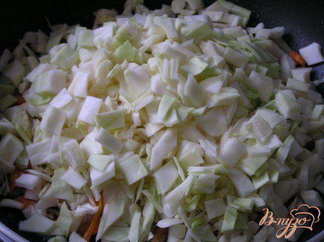 Фото приготовление рецепта: Спринг-роллы с овощами, кус-кусом и зеленью шаг №2