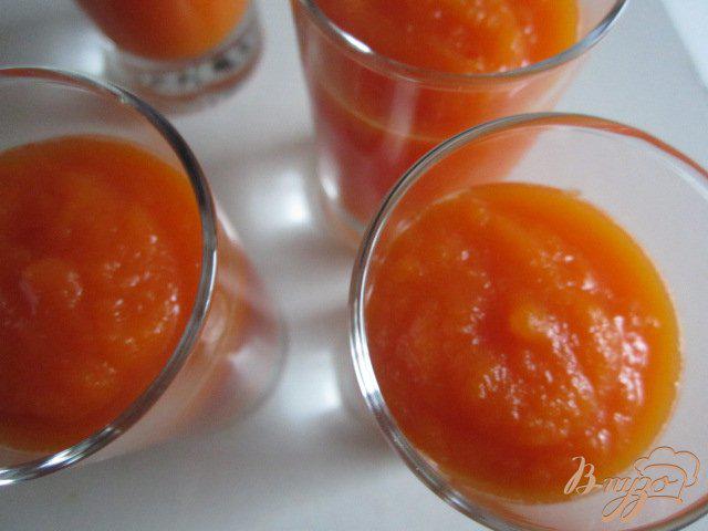 Фото приготовление рецепта: Морковно-апельсиновое пюре с имбирем шаг №5