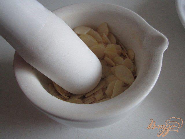 Фото приготовление рецепта: Филе скумбрии под ароматной корочкой (Crute d'herbes) шаг №2