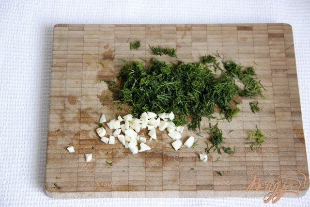 Фото приготовление рецепта: Жареный молодой картофель шаг №4